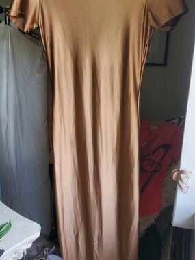 SKIMS SHINE JERSEY LONG DRESS Camel Brown